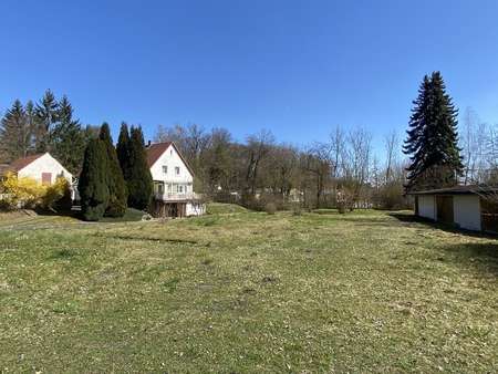 Ansicht Grundstück und Nebengelasse - Doppelhaushälfte in 07586 Kraftsdorf mit 94m² kaufen