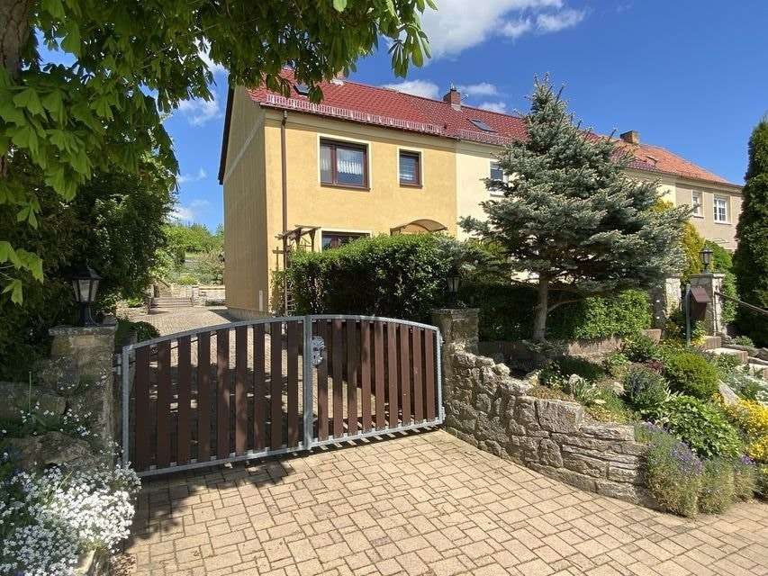 Hausstraßenansicht Hausstraßenansicht - Reihenendhaus in 07616 Rauschwitz mit 80m² kaufen