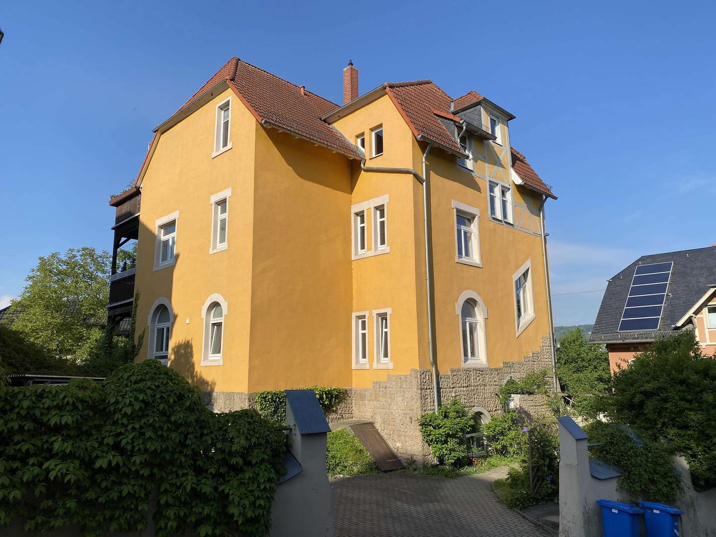 Hausansicht Exposeebild - Souterrain-Wohnung in 07749 Jena mit 107m² kaufen