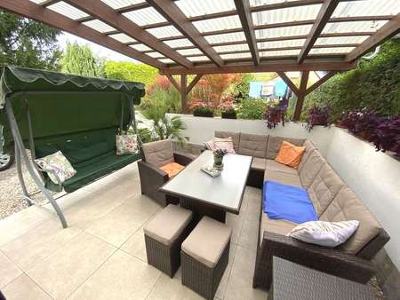 überdachte Terrasse zur Gartenseite überdachte Terrasse zur Gartenseite - Doppelhaushälfte in 07745 Jena mit 80m² kaufen