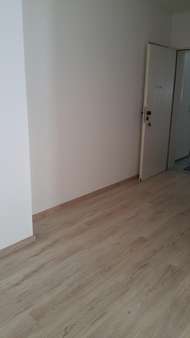 Eingangsbereich / Wohnungslur - Dachgeschosswohnung in 98587 Steinbach-Hallenberg mit 106m² mieten