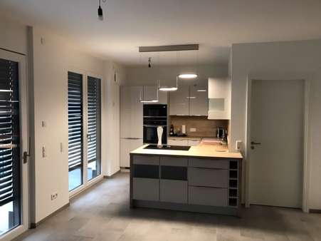 Küche mit Einbauküche - Etagenwohnung in 98617 Meiningen mit 118m² mieten