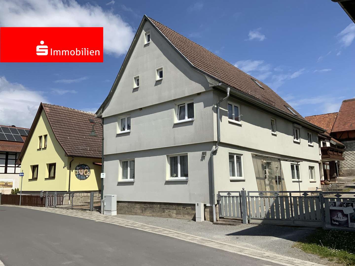 Objektansicht - Erdgeschosswohnung in 98631 Grabfeld mit 90m² kaufen