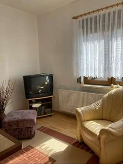 Esszimmer neben der Küche - Wohneinheit Erdgeschoss - Zweifamilienhaus in 98587 Steinbach-Hallenberg mit 150m² kaufen