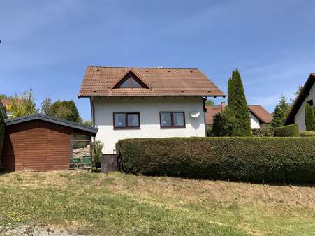Objektansicht - Einfamilienhaus in 98553 Schleusingen mit 145m² kaufen