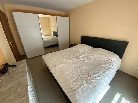 Schlafzimmer - Etagenwohnung in 98528 Suhl mit 60m² kaufen