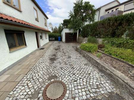Hof - Einfamilienhaus in 98617 Meiningen mit 150m² kaufen