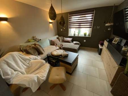 Wohnzimmer - Einfamilienhaus in 98544 Zella-Mehlis mit 140m² kaufen