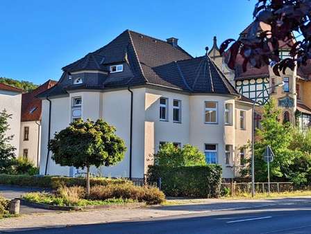 Seite links - Mehrfamilienhaus in 98646 Hildburghausen mit 330m² kaufen