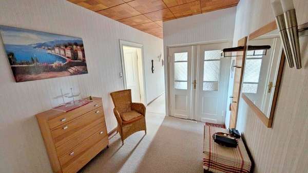 Hausflur Ansicht 1 - Dachgeschosswohnung in 98553 Schleusingen mit 107m² kaufen