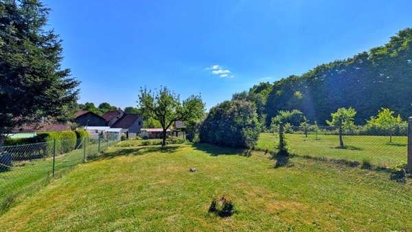 Gartengrundstück 2 - Einfamilienhaus in 98646 Hildburghausen mit 100m² kaufen