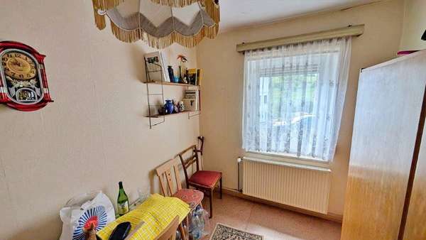 Zimmer 3 Erdgeschoss - Einfamilienhaus in 98646 Hildburghausen mit 100m² kaufen