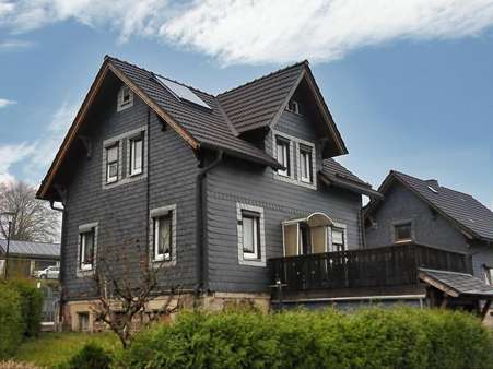 Straßenansicht - Einfamilienhaus in 96515 Sonneberg mit 88m² kaufen