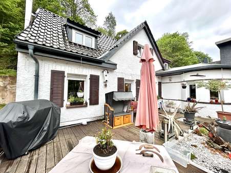 Terrasse Erdgeschoss - Zweifamilienhaus in 98724 Lauscha mit 207m² kaufen