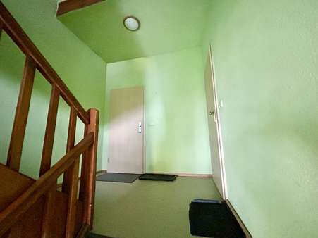 Treppenhaus - Mehrfamilienhaus in 98744 Unterweißbach mit 193m² kaufen