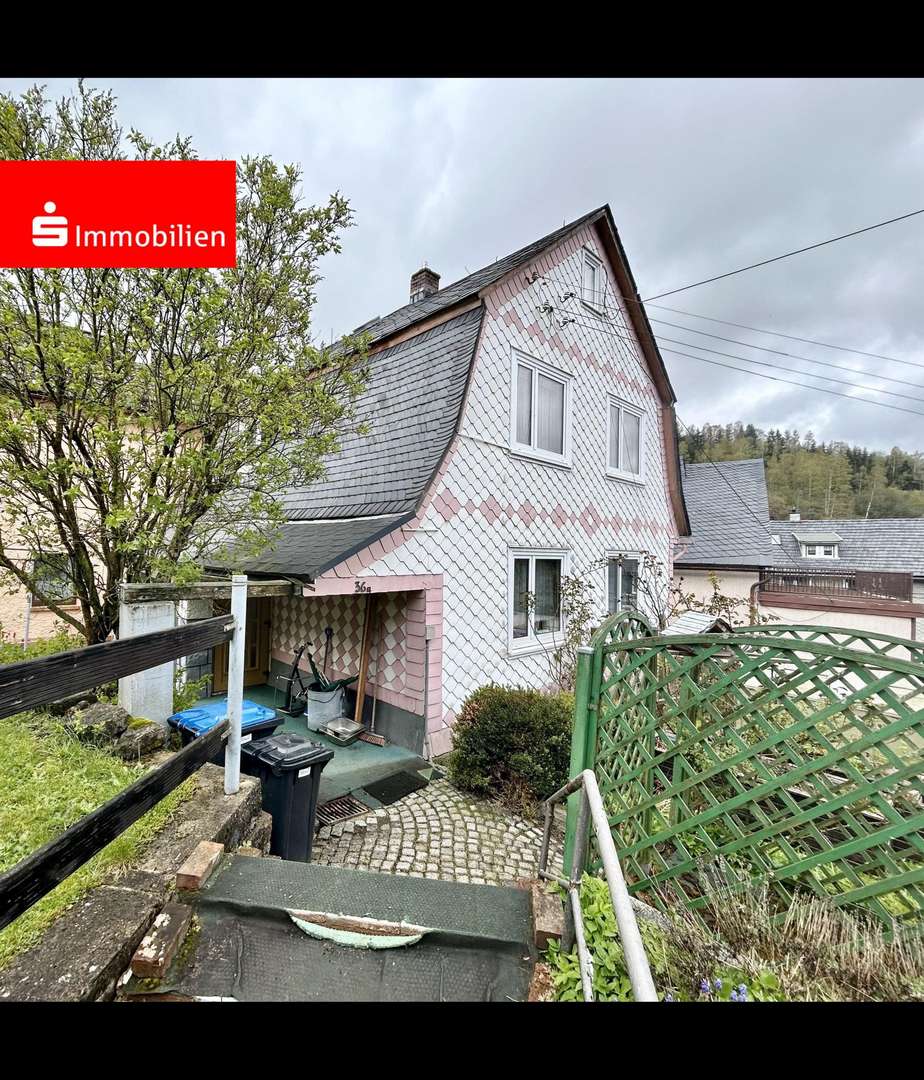 Hausansicht Zuwegung - Einfamilienhaus in 96523 Steinach mit 80m² kaufen