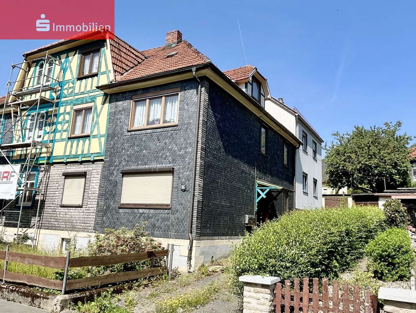 Hausansicht Doppelhaushälfte Hausansicht Doppelhaushälfte - Doppelhaushälfte in 96528 Frankenblick mit 235m² kaufen