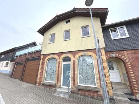 Hausansicht - Mehrfamilienhaus in 96524 Föritztal mit 224m² kaufen