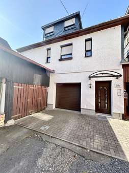 Hausansicht - Einfamilienhaus in 96523 Steinach mit 50m² kaufen