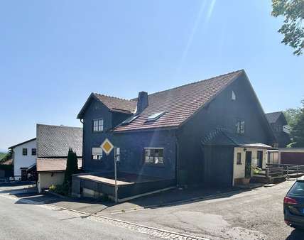Außenansicht - Einfamilienhaus in 96515 Sonneberg mit 253m² kaufen