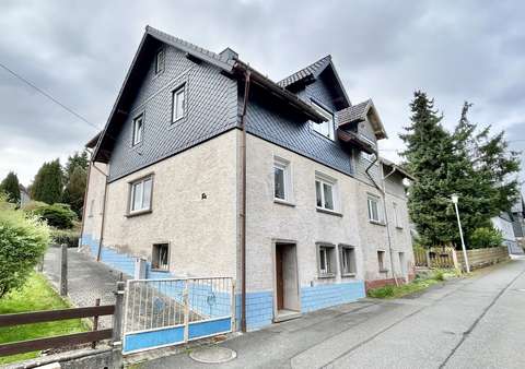 Hausansicht Hausansicht - Doppelhaushälfte in 96524 Föritztal mit 130m² kaufen