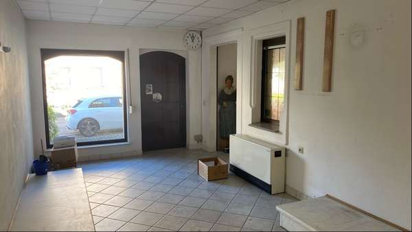 Geschäftseinheit - Zweifamilienhaus in 02708 Niedercunnersdorf mit 75m² kaufen