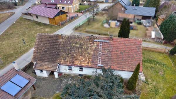Luftaufnahme Wohnhaus - Einfamilienhaus in 02923 Hähnichen mit 110m² kaufen