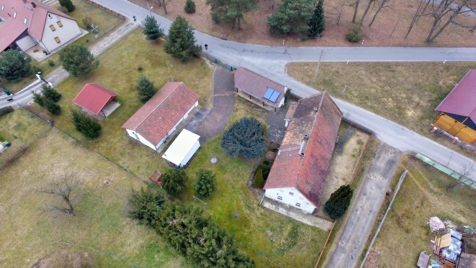 Titelbild - Einfamilienhaus in 02923 Hähnichen mit 110m² kaufen