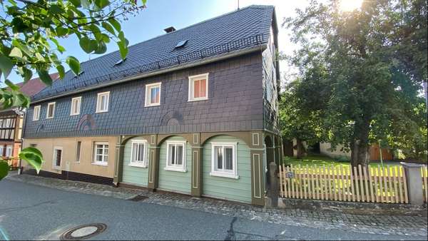 Frontansicht - Einfamilienhaus in 02708 Obercunnersdorf mit 144m² kaufen