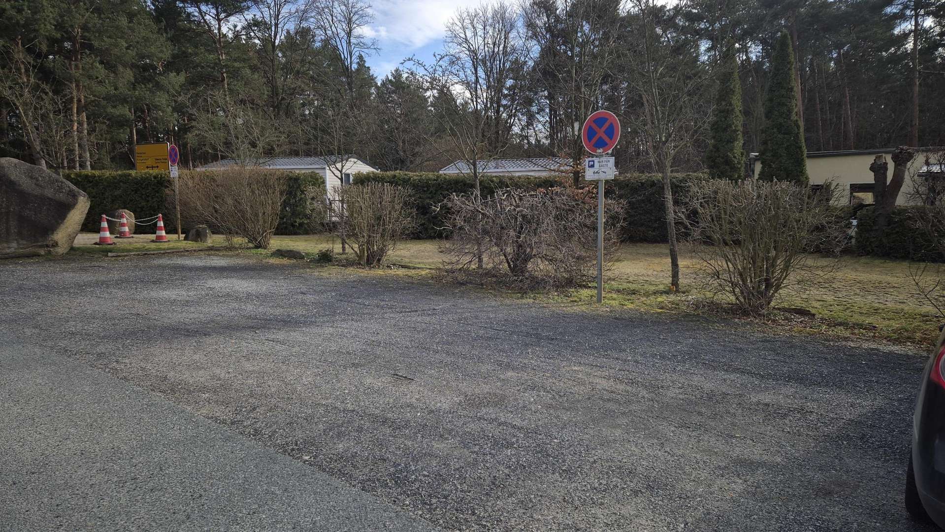Parkplätze zum Grundstück