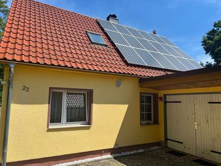 Wohnhaus mit Photovoltaikanlage Wohnhaus mit Photovoltaikanlage - Einfamilienhaus in 02906 Niesky mit 120m² kaufen