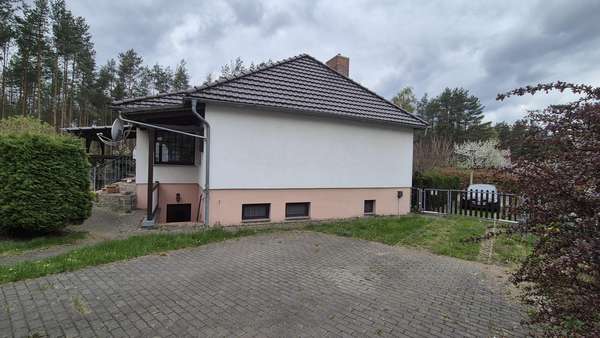 Blick aufs Haus - Einfamilienhaus in 02943 Weißwasser mit 77m² kaufen