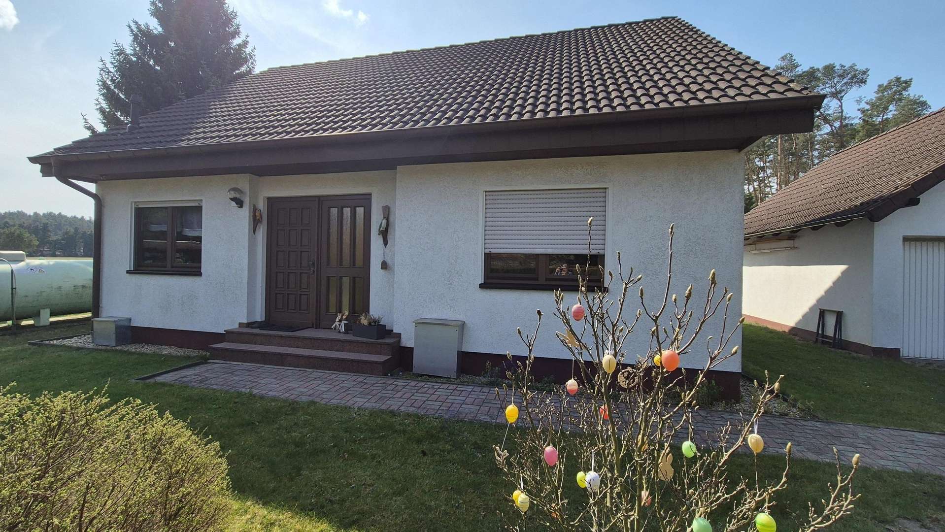 vordere Ansicht - Einfamilienhaus in 02957 Krauschwitz mit 134m² kaufen