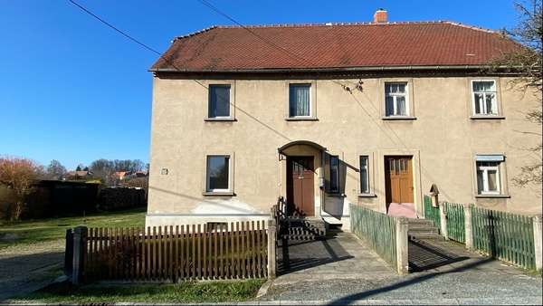 Frontansicht - Doppelhaushälfte in 02747 Herrnhut mit 118m² kaufen