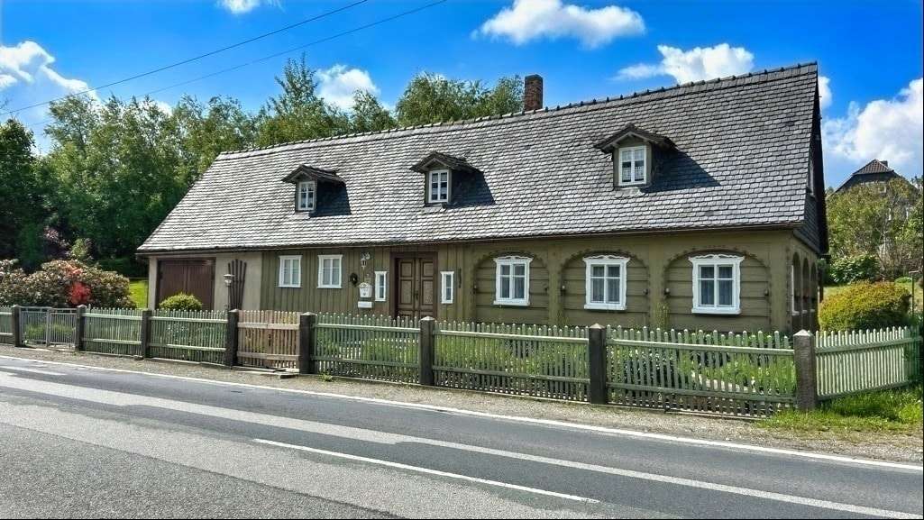 Straßenansicht - Einfamilienhaus in 02736 Oppach mit 100m² kaufen