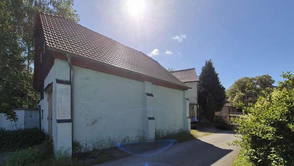 Seitenansicht - Zufahrt zum Haus Seitenansicht - Zufahrt zum Haus - Einfamilienhaus in 02633 Göda mit 232m² kaufen