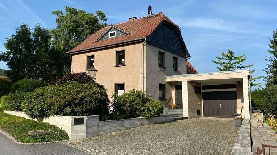 Front- und Seitenansicht - Einfamilienhaus in 02791 Oderwitz mit 140m² kaufen