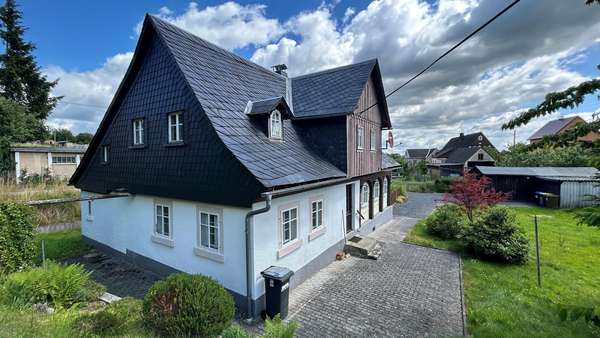 Front- und Seitenansicht Front- und Seitenansicht - Einfamilienhaus in 02794 Leutersdorf mit 80m² kaufen
