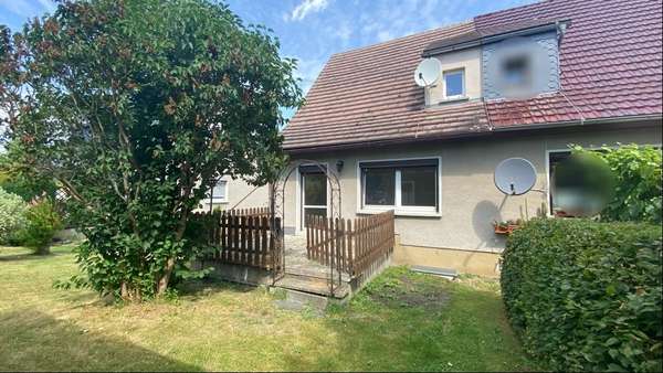 Rückansicht Rückansicht - Doppelhaushälfte in 02747 Berthelsdorf mit 103m² kaufen