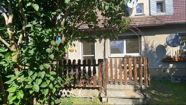 Terrasse - Doppelhaushälfte in 02747 Berthelsdorf mit 103m² kaufen