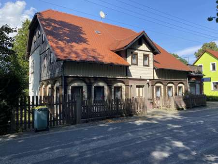 Straßenansicht - Mehrfamilienhaus in 02727 Ebersbach-Neugersdorf mit 203m² kaufen