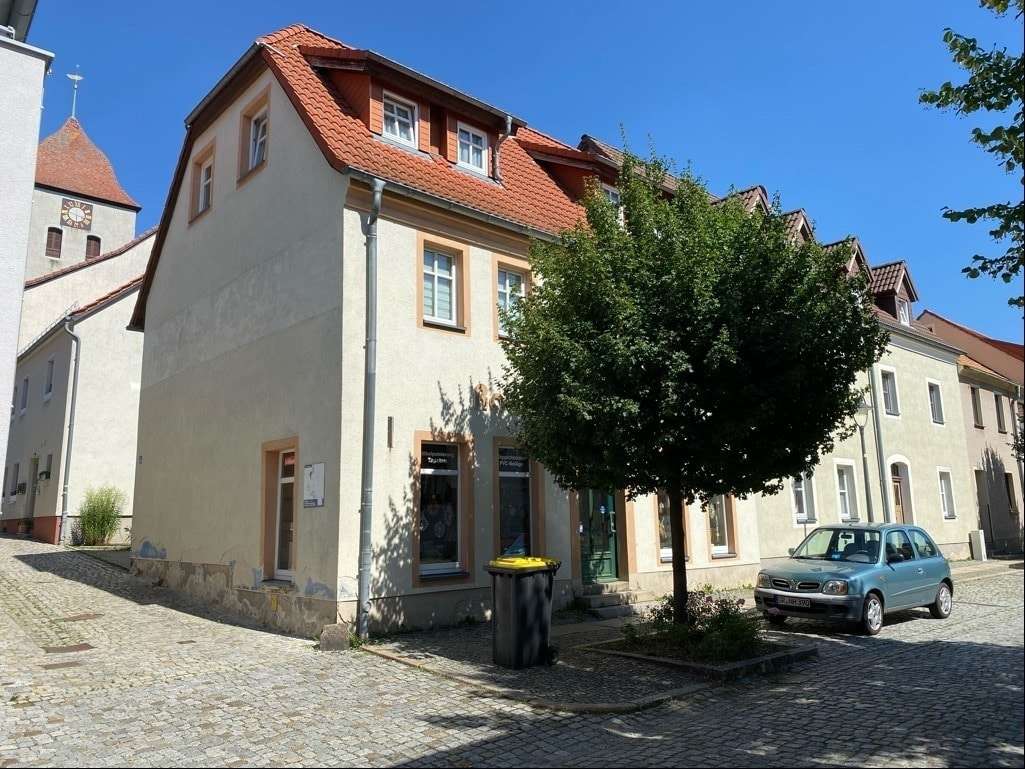 Giebelansicht - Wohn- / Geschäftshaus in 02894 Reichenbach mit 252m² als Kapitalanlage kaufen