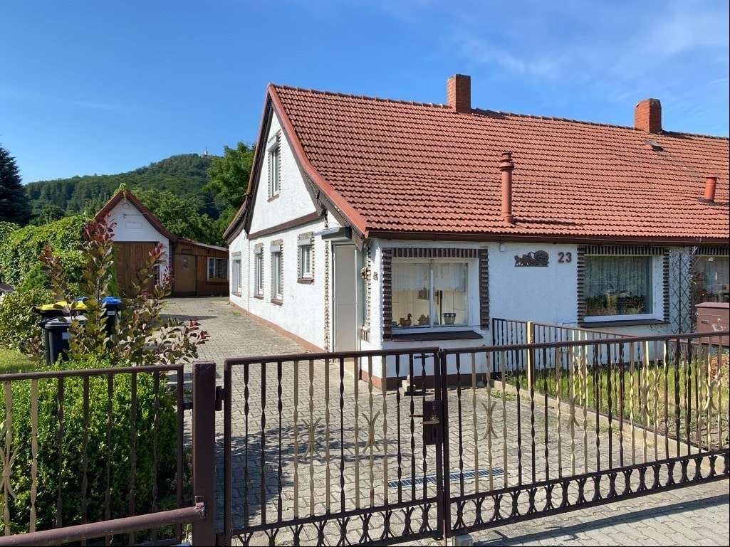 Nordostansicht - Doppelhaushälfte in 02827 Görlitz mit 80m² kaufen