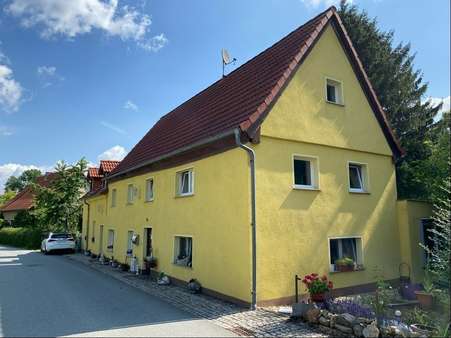 Seitenansicht - Einfamilienhaus in 02747 Großhennersdorf mit 200m² kaufen