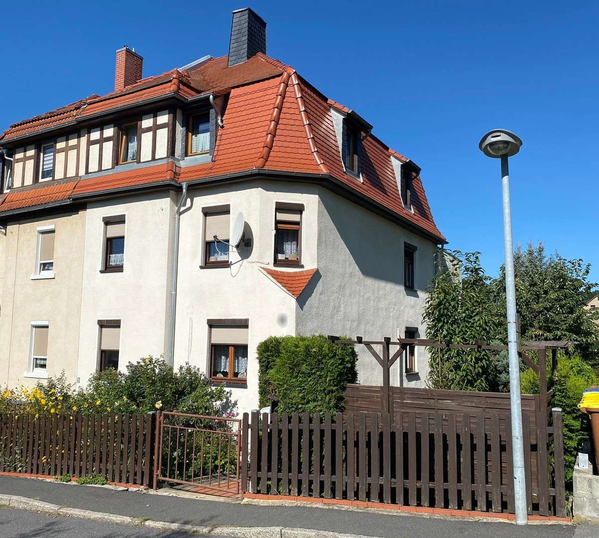 Frontansicht - Doppelhaushälfte in 02763 Eckartsberg mit 165m² kaufen