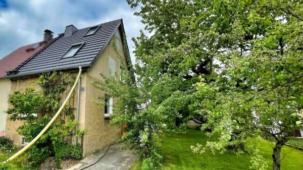 Straßenseite - Doppelhaushälfte in 01920 Steina mit 86m² kaufen