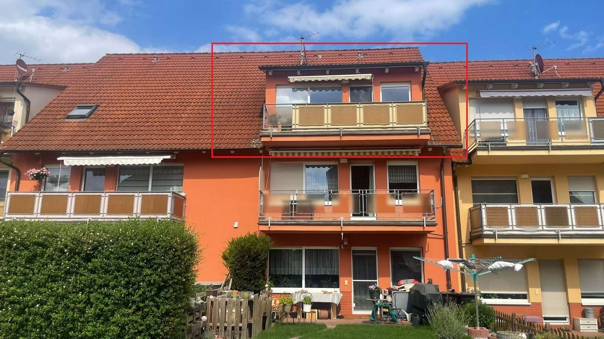 Hinteransicht - Dachgeschosswohnung in 02977 Hoyerswerda mit 66m² kaufen