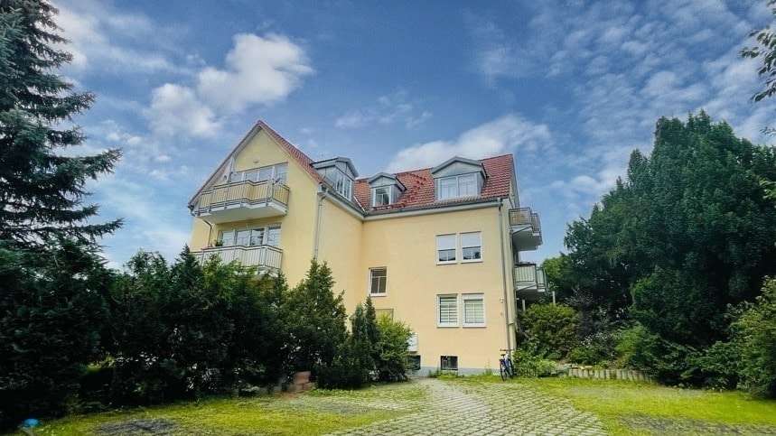 Hausansicht - Erdgeschosswohnung in 01109 Dresden mit 52m² kaufen