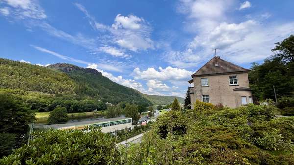 Blick auf den Lilienstein - Einfamilienhaus in 01824 Königstein mit 112m² kaufen
