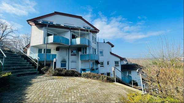 Gebäude Ostansicht Gebäude Ostansicht - Etagenwohnung in 01189 Dresden mit 36m² kaufen